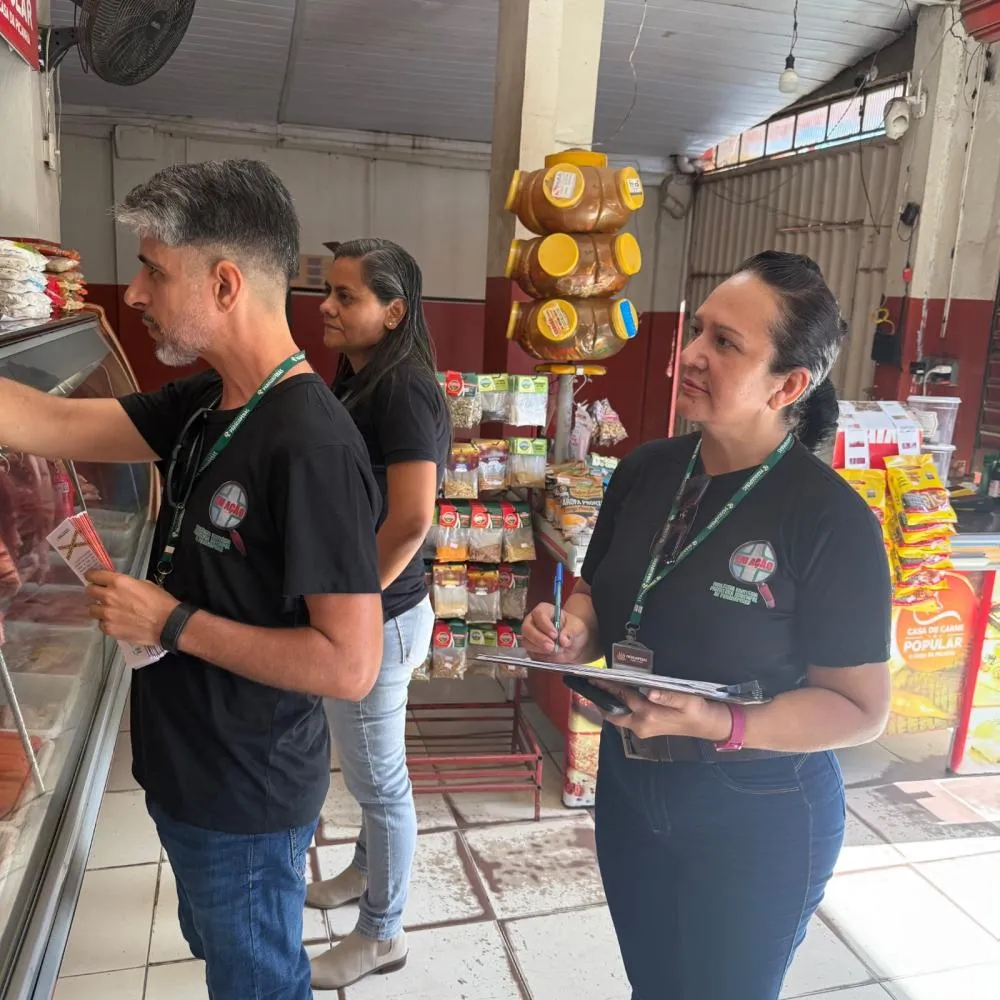  Prefeitura de Parauapebas realiza ação educativa em açougues e supermercados